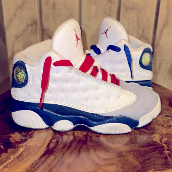 PO: Kids cool kicks Jordan👟 - Picture 5 of 6